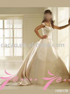 wedding dress (Wedding Dress)