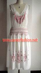 dresses (dresses)