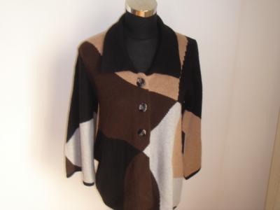 women`s sweater (Women `s chandail)