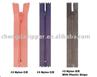 nylon zipper (нейлоновые молнии)