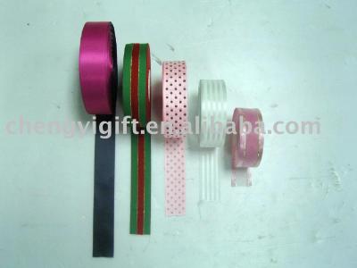 ribbons (лентами)