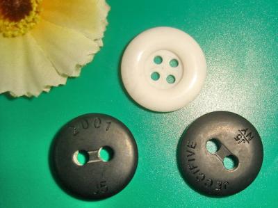 Resine Button (Смолами кнопки)