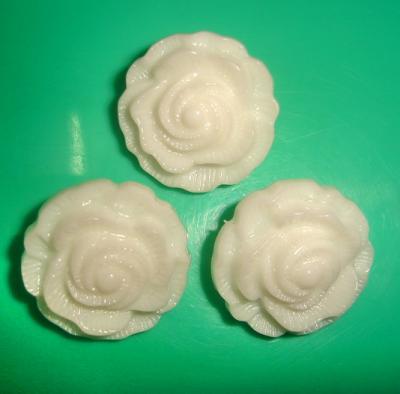 Plasic Button (Plasic Button)