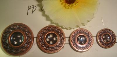 Plasic Button (Plasic Button)