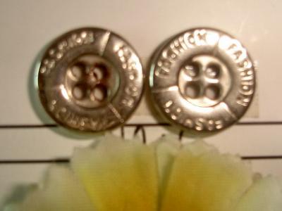 Metal Button (Metal Button)