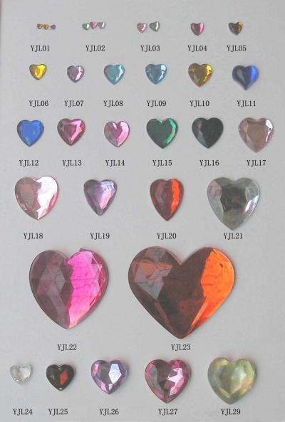 Acrylic Rhinestone - heart shape (Acrylique Strass - en forme de cœur)