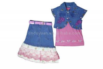 Girl`s wear (Girl `s tragen)