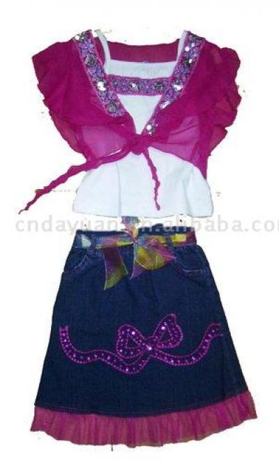 Girl`s wear (Girl `s tragen)