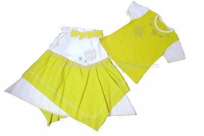 Girl`s wear (Girl `s tragen)