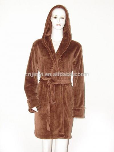 Hooded Bathrobe (Hooded Bathrobe)