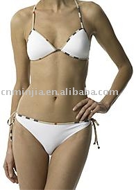 bikini (bikini)