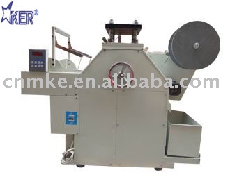 Sequin punching machine (Sequin poinçonneuse)