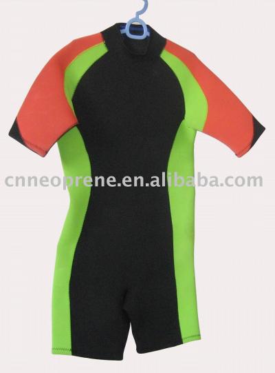Surfing suits (Surfing s`adapte)