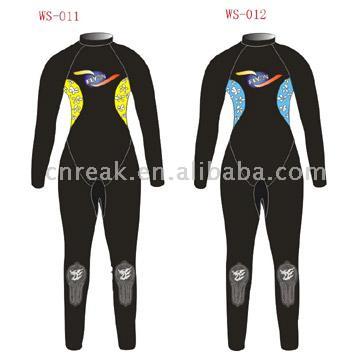 Diving Suits (Taucheranzüge)