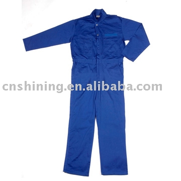 Work Uniform (Travail uniforme)