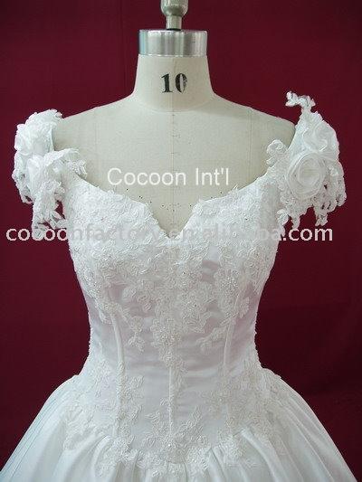L0261 wedding dress