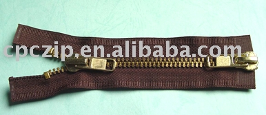 No. 8 Two-Way Open-End Brass Zipper (No. 8 Two-Way Open-End Brass Zipper)