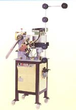 Machinery:Auto slider mounting machine for metal zippers (Machinery: curseur automatique machine de montage des fermetures à glissière m)