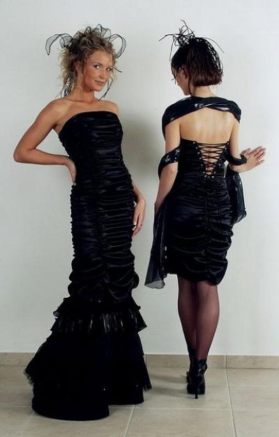 Evening Dress / Evening Gown, Black (Robe de soirée / Evening Gown, Black)