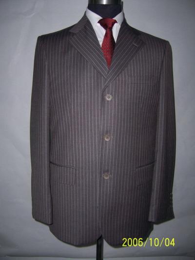 formal suit (официальный костюм)