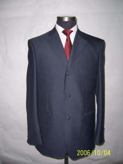 t/r suit (t / R costume)