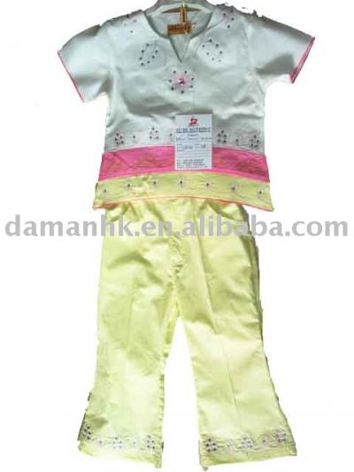 girl`s suit (girl `s anzug)