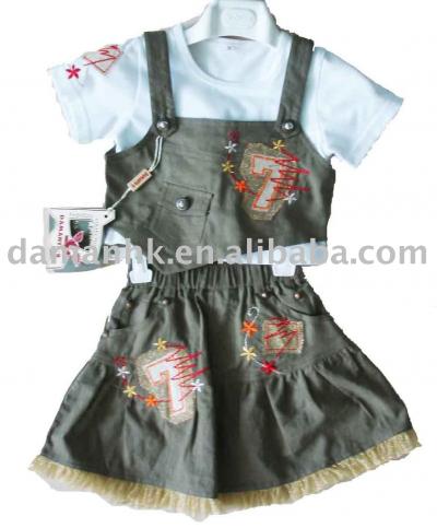 girl`s suit (girl `s anzug)