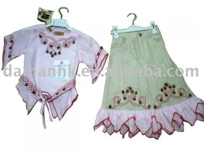 girl`s suit (girl `s anzug)