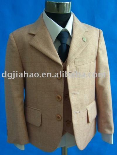 boy`s suit (boy `s costume)