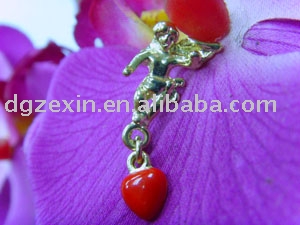 Fashion alloy badge