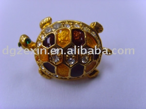 Stannum alloy CZ diamond badge (Stannum alloy CZ diamond badge)