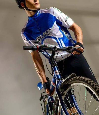 cycling wear (cycling wear)