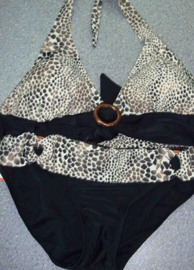 swimwear (swimwear)