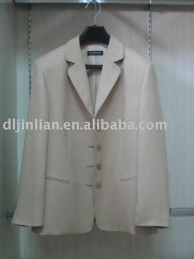 Ladie`s fashion suit