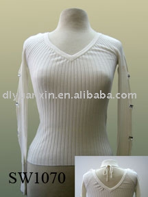 sweater (sweater)