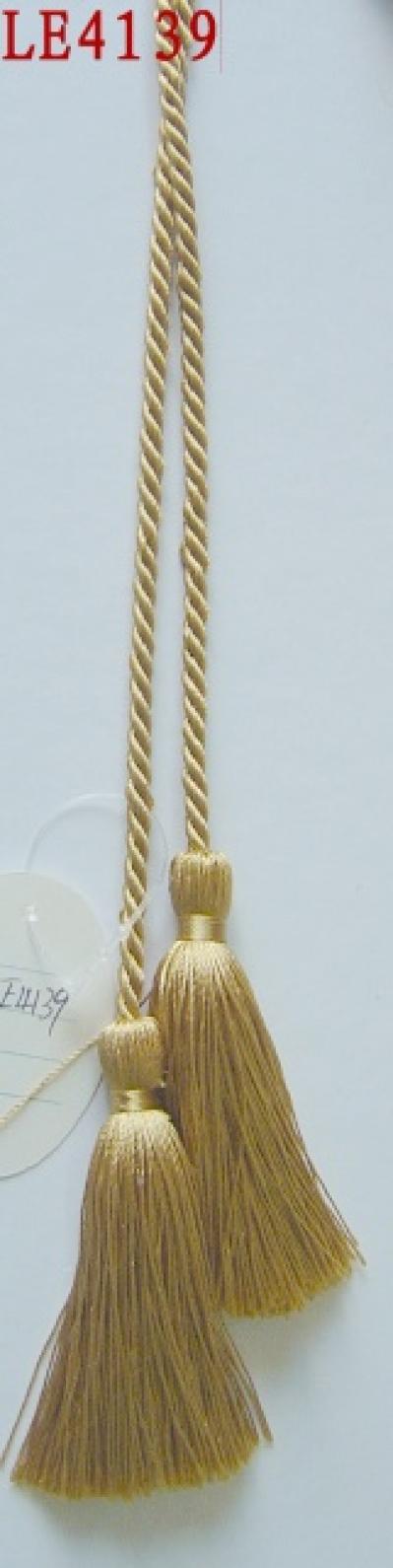 Tassel (Tassel)