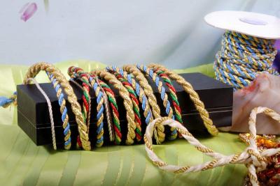 Christmas Cord / Gold And Silver Twisted Cord (Noël Cord / Gold And Silver Twisted Cord)