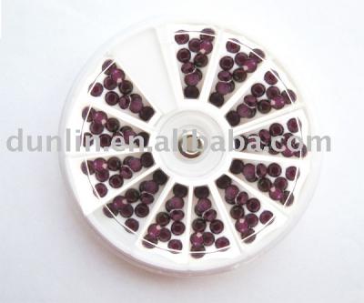 drip rhinestones (strass goutte à goutte)
