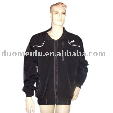 Men`s casual outerwear made of twill (Men`s casual outerwear made of twill)