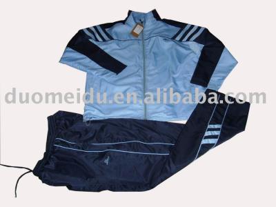 Mens jogging suit (Мужской спортивный костюм)
