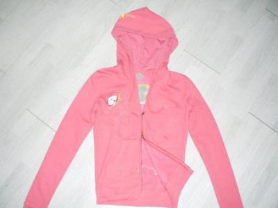offer world famous hoodies (offer world famous hoodies)