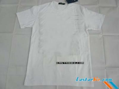 T-shirts (T-shirts)