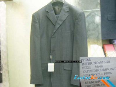 brand suit (марка костюма)