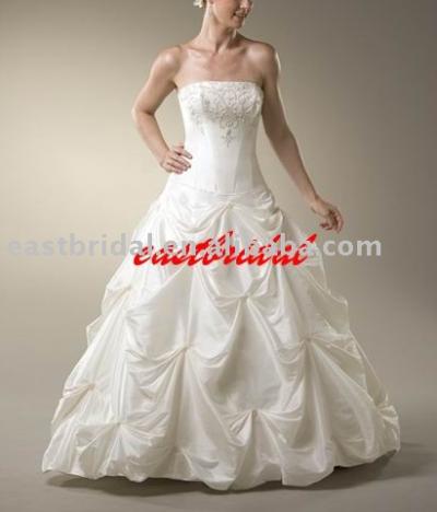 wedding dress, wedding gown (robes de mariée, robe de mariée)