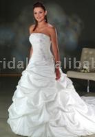 wedding dress (свадебное платье)