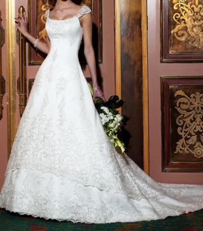 Wedding dress MS 1034 (Robe de mariée MS 1034)