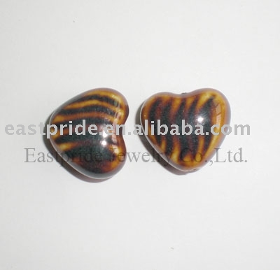 Heart ceramic beads (CMBD067-09) (Сердце керамических бус (CMBD067-09))