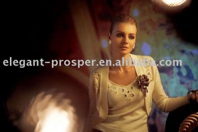 top,sweater (haut, un pull)