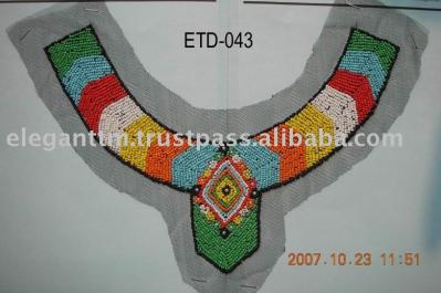 Collar Motif (Воротник Motif)