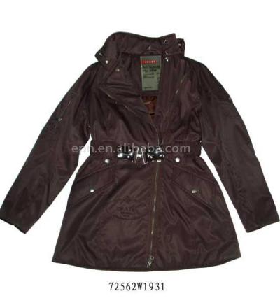 Famous Brand Ladies` Coat (Famous Brand Ladies` Coat)
